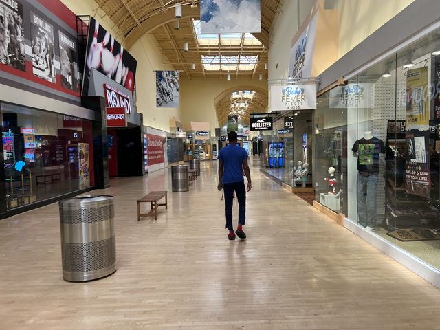 Great Lakes Crossing Outlets - Aug 7 2022 Photo